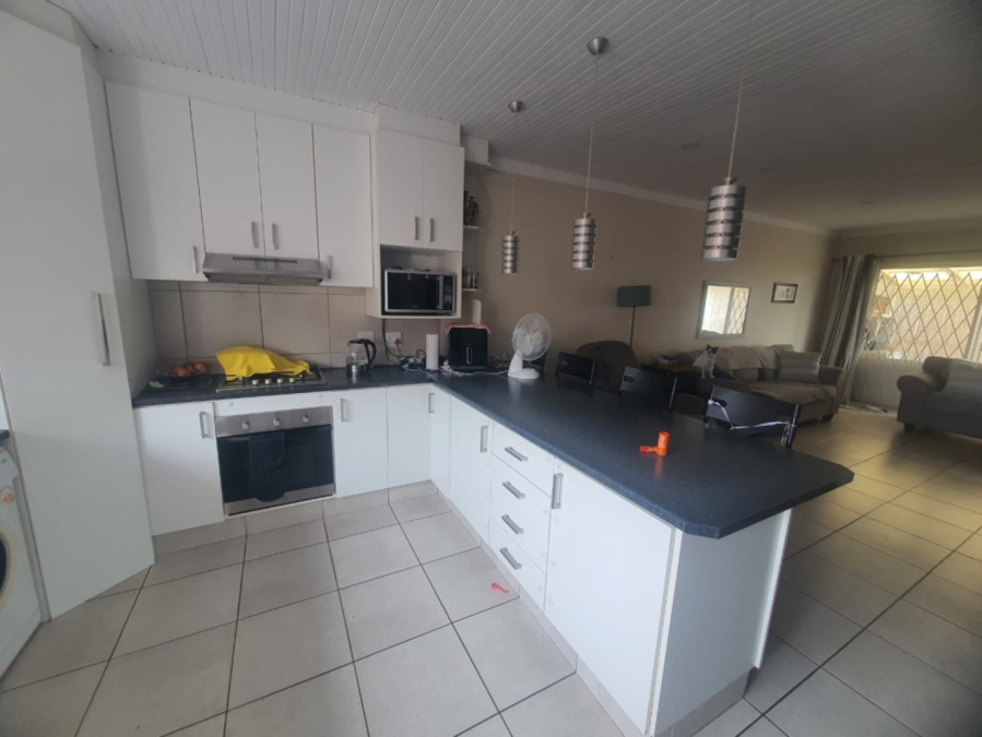 To Let 2 Bedroom Property for Rent in Gonubie Eastern Cape